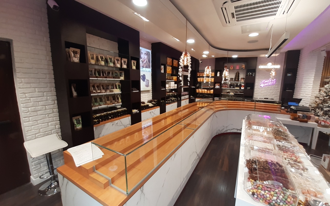 Élégance d’une vitrine pour révéler vos produits.